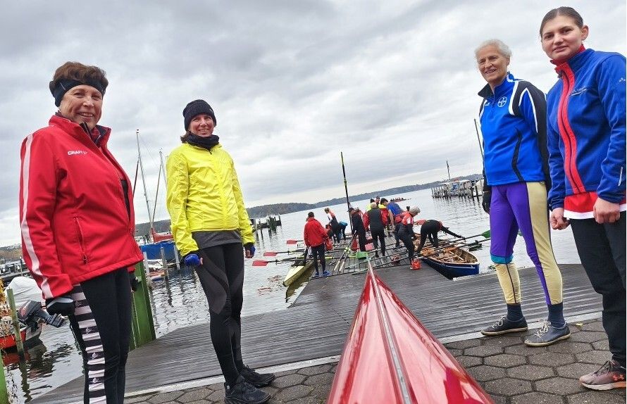 Es ging nur mit Anstehen.