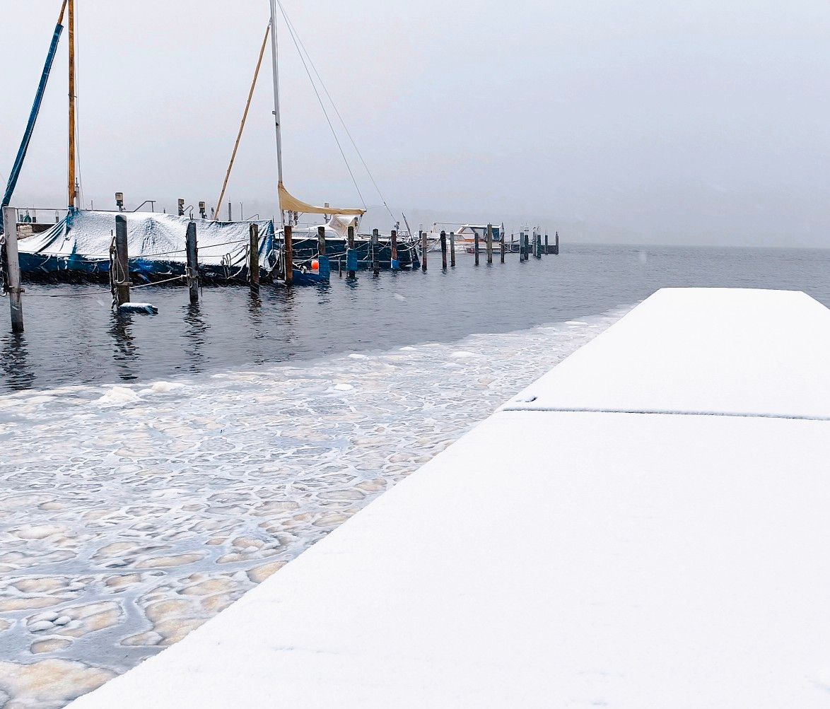 Eis am Steg